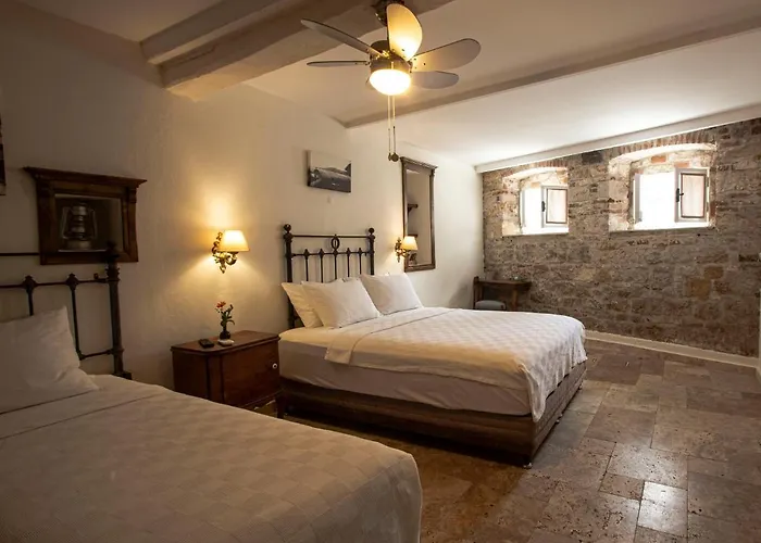 호텔 Opus 1910 Ayvalı